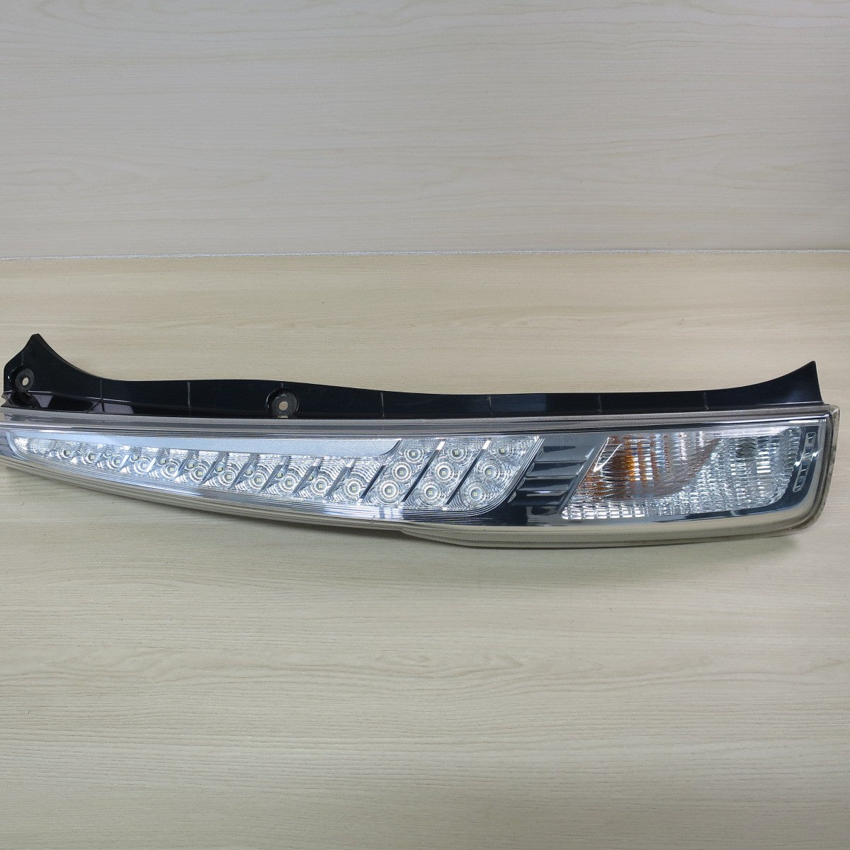 左右セット♪ダイハツ LA100S ムーヴ カスタム 純正 LED テールランプ KOITO 220-51094 テールライト 照明 カー パーツ♪ [送料無料]