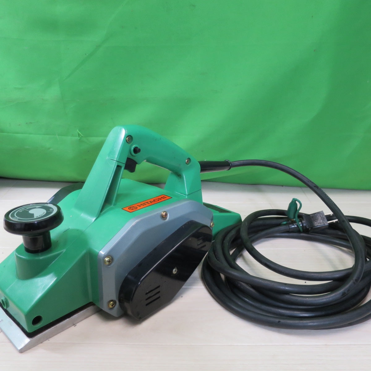 [送料無料] ☆日立工機 120mm 電動 電気 かんな 100V P35 鉋 カンナ 電動 工具☆