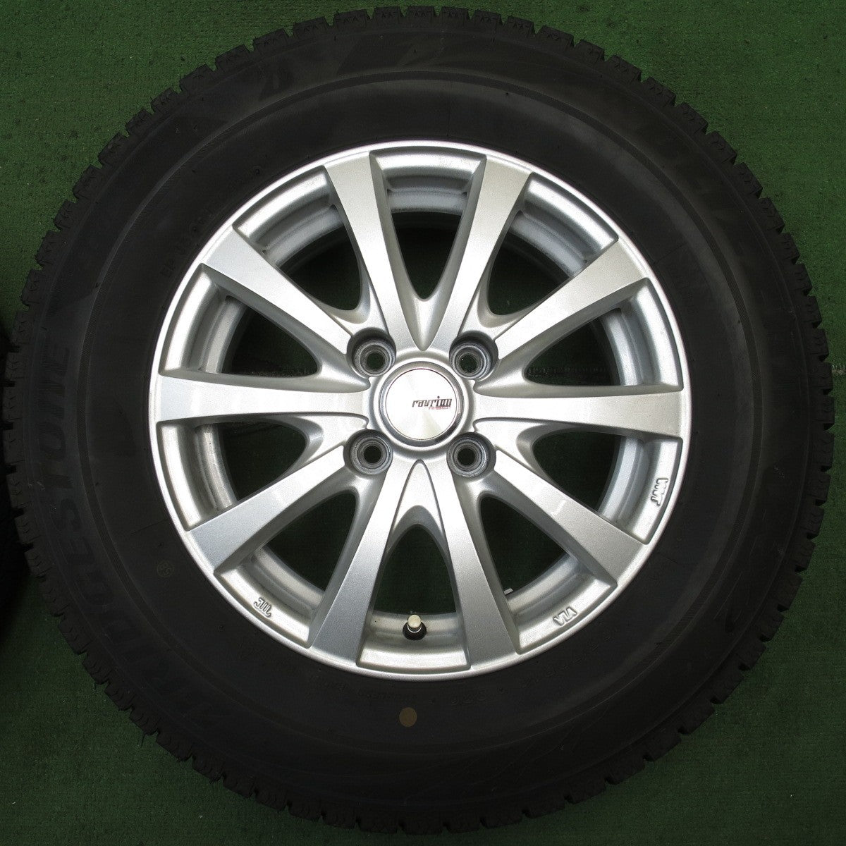 バリ溝！23年！キレイ！9分★スタッドレス 185/70R14 ブリヂストン ブリザック VRX2 ravrion RS01 ラブリオン 14インチ PCD100/4H★5081109NJス