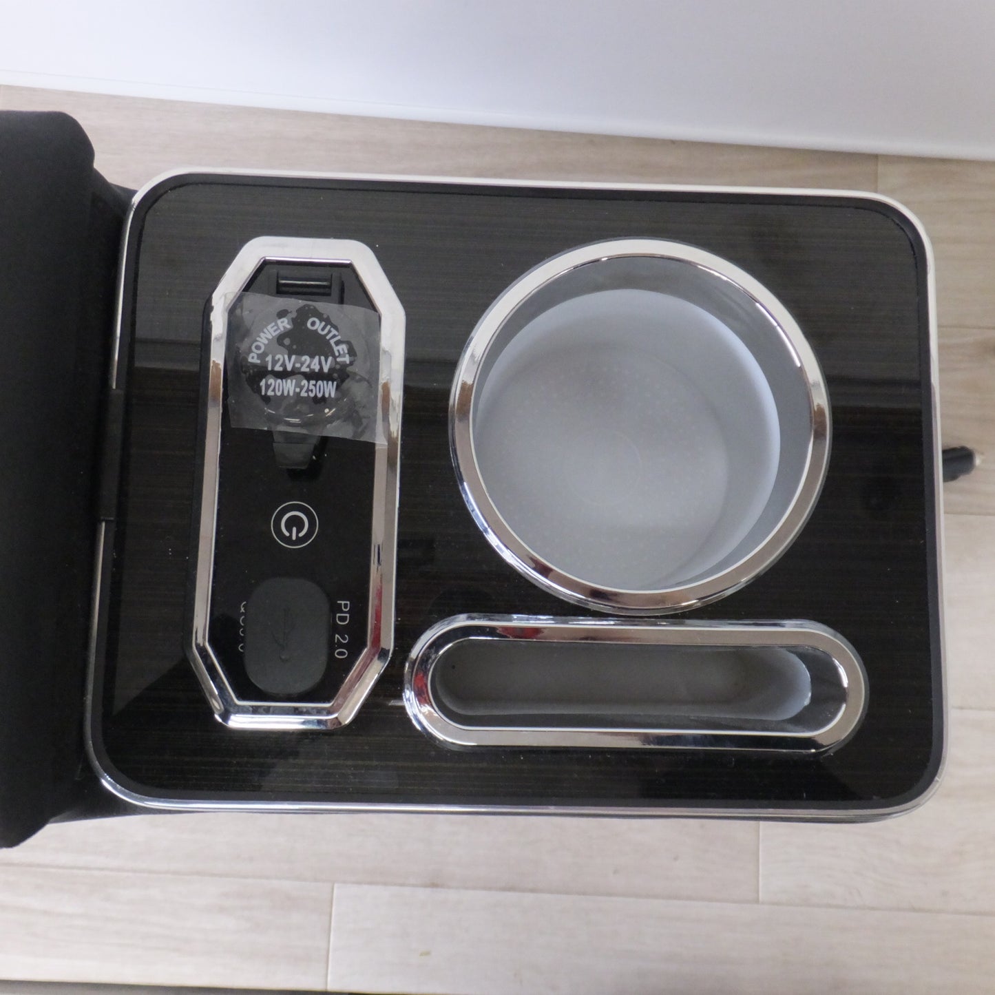 [送料無料] ★センターコンソール 社外品　トヨタ TOYOTA ルーミーなど　メーカー 形式 不明★