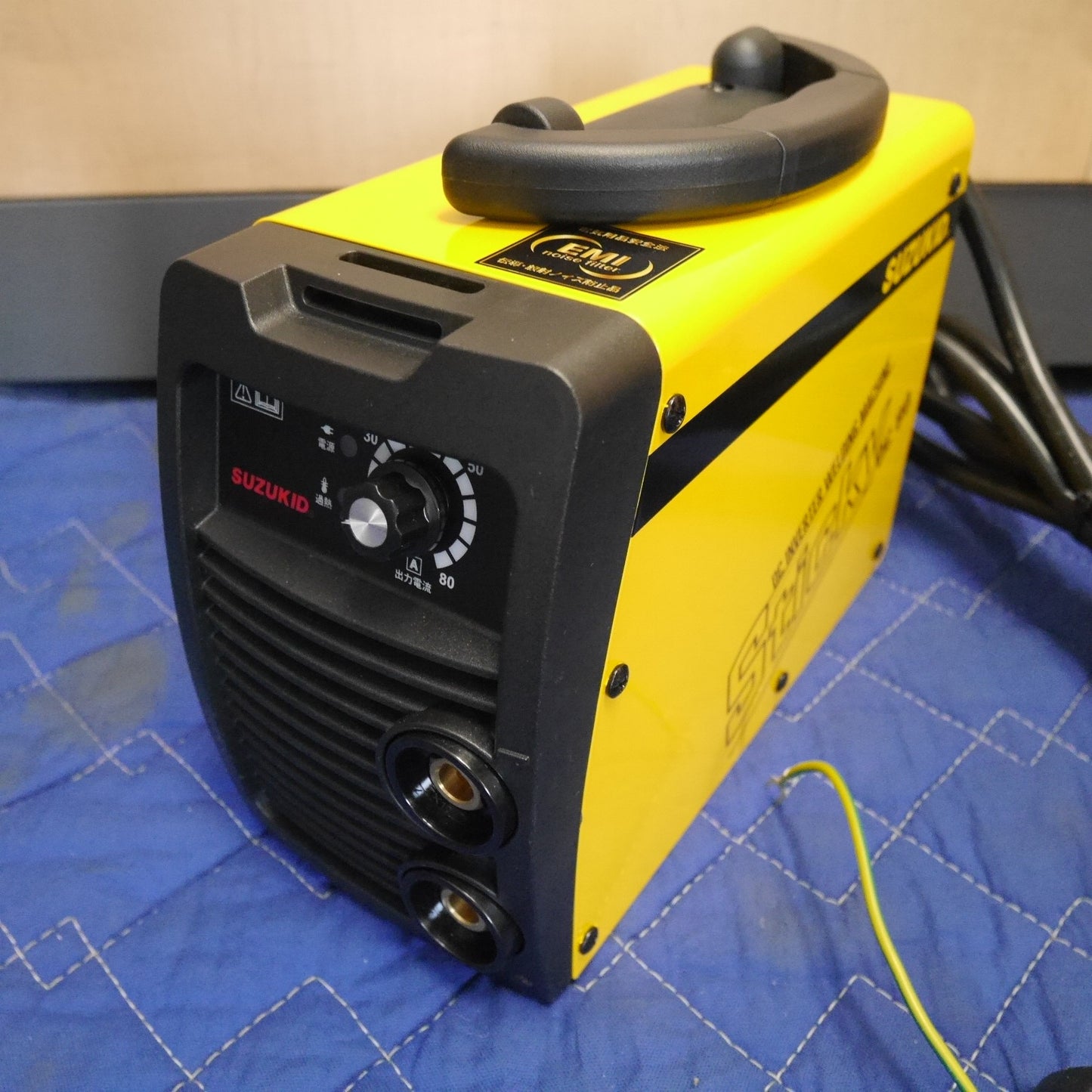 [送料無料] キレイ☆SUZUKID スズキッド 100V 専用 直流 インバーター 溶接機 STK-80 交流 アーク☆