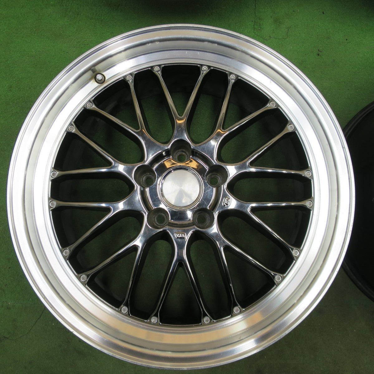 4本価格★Lehrmeister BRUNELLO 19インチ ホイール 19×8J レアマイスター ブルネッロ PCD114.3/5H★6050501NGホ