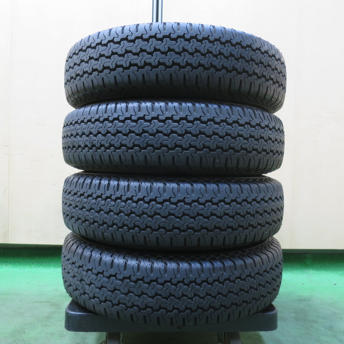 バリ溝！25年！キレイ！9.5分以上★ダイハツ ハイゼット アトレー 等 純正 スチール 145/80R12 80/78N ヨコハマ SUPER VAN 355 12インチ PCD100/4H★5120516イノ