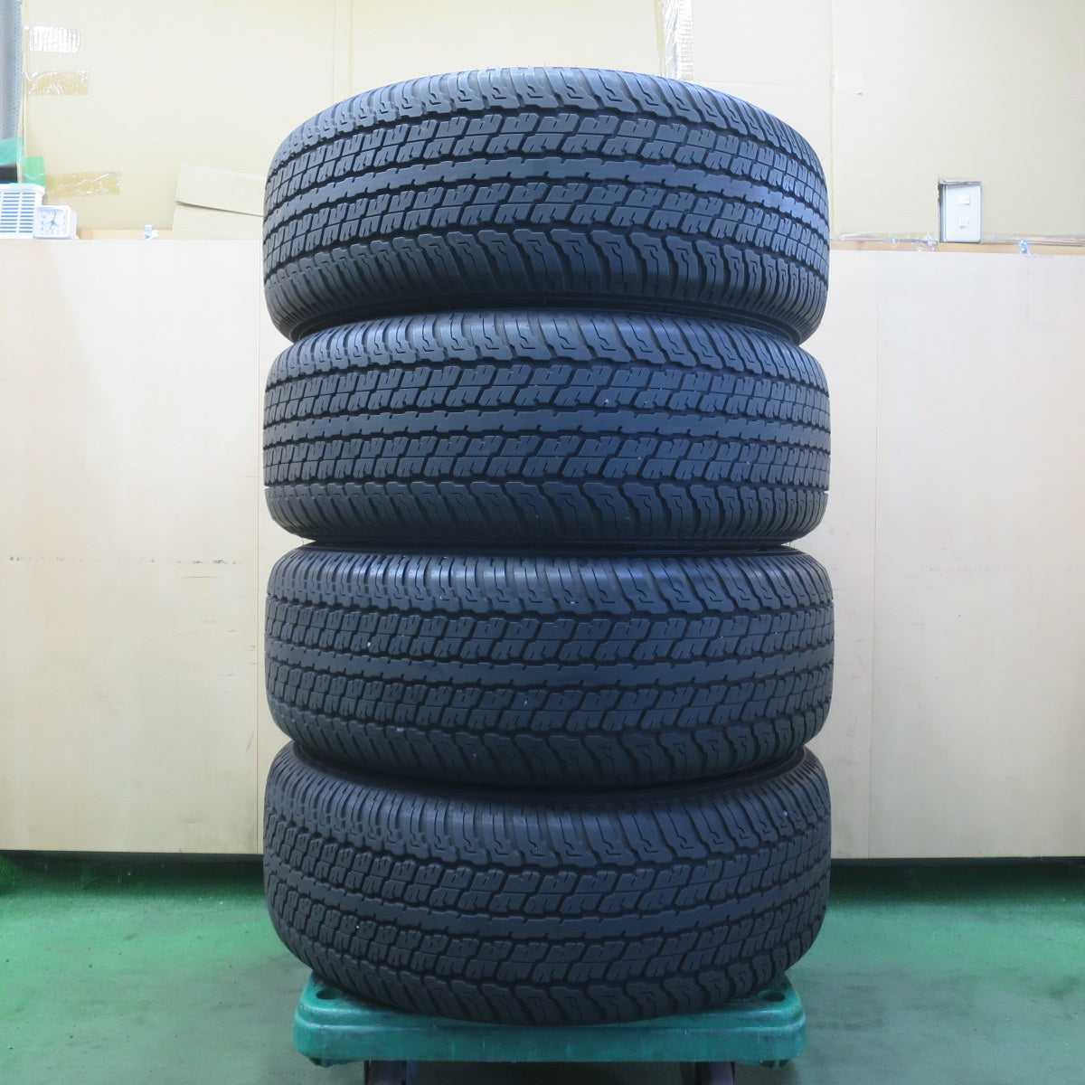 ほぼ未使用！24年！美品★Granverd Elan 265/60R18 ヨコハマ ジオランダー G94 G94AV グランヴァード エラン 18インチ PCD139.7/6H★6041808イノ