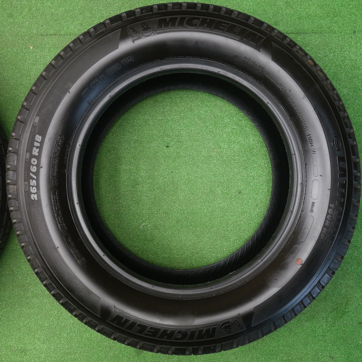 新車外し！23年★265/60R18 ミシュラン LATITUDE TOUR HP ラティチュード ツアー 18インチ タイヤ ランクル プラド ハイラックス 等★6032902KTノタ