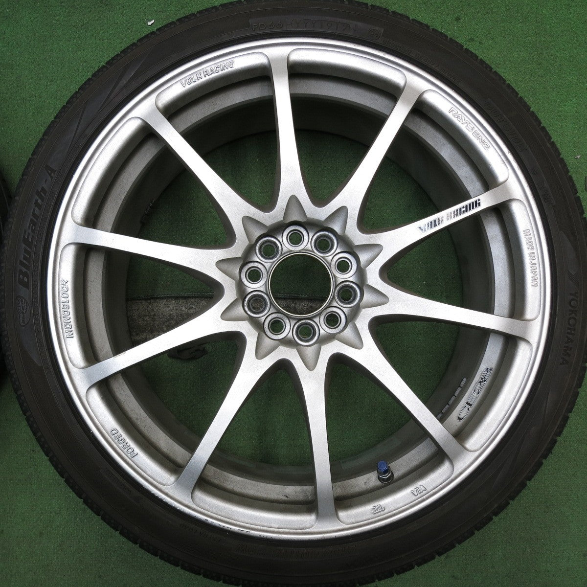 バリ溝！8.5分◎RAYS VOLK RACING CE28NF MONOBLOCK 鍛造 215/40R18 ヨコハマ BluEarth-A AE50 レイズ モノブロック 18インチ PCD100/5H◎6080403AKノ