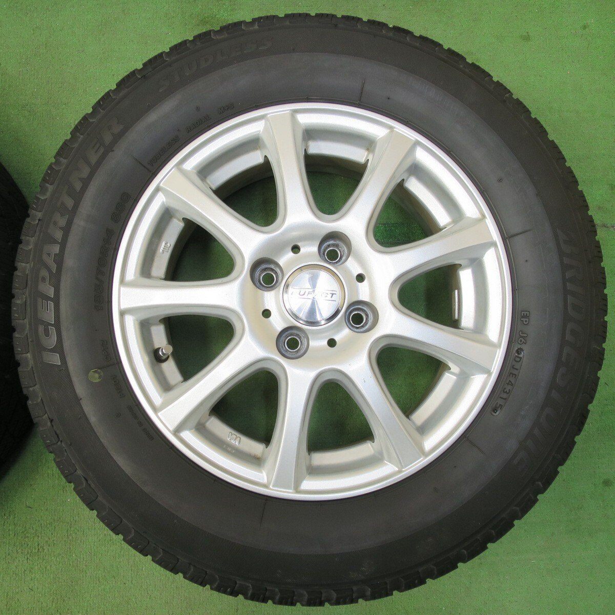 4本価格★スタッドレス 185/70R14 ブリヂストン アイスパートナー DUFACT デュファクト 14インチ PCD100/4H★5022715イス
