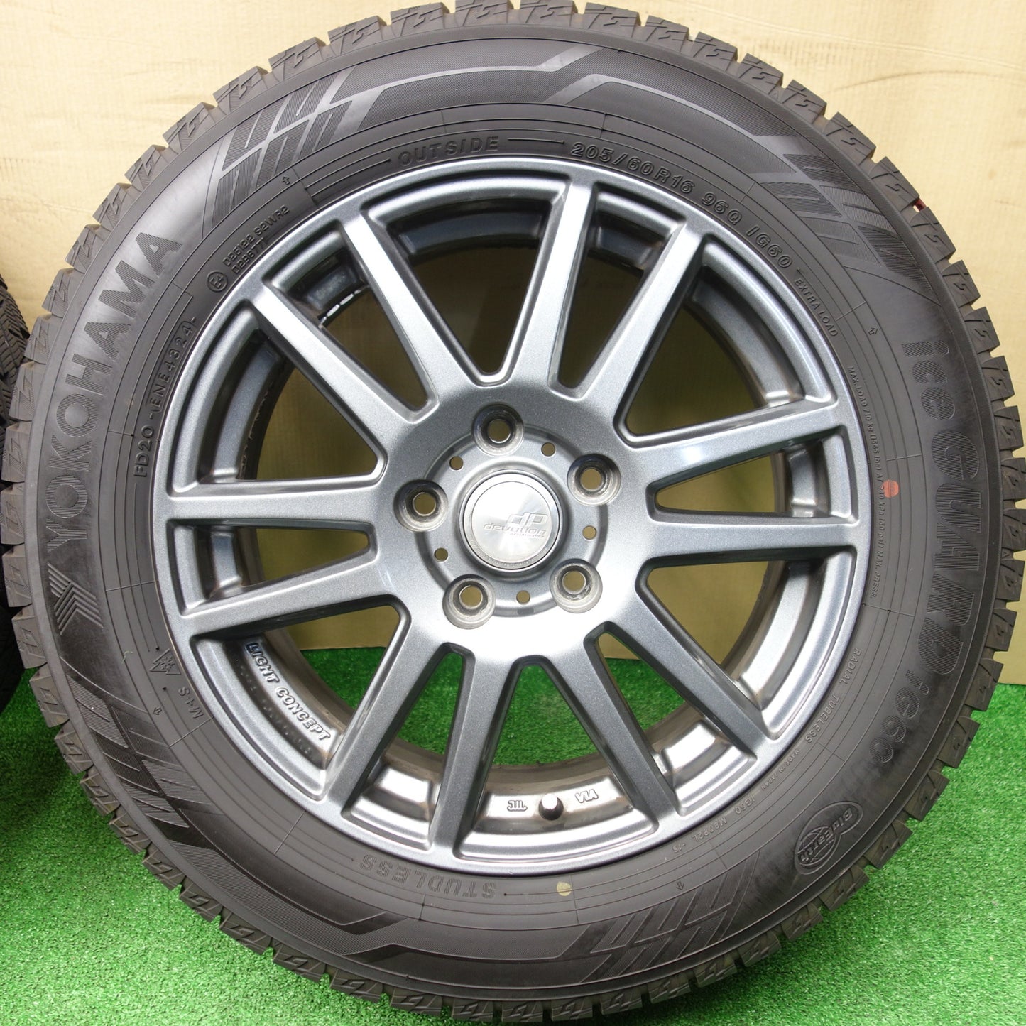 バリ溝！24年！ほぼ10分★スタッドレス 205/60R16 ヨコハマ アイスガード iG60 dP devotion デボーション 16インチ PCD114.3/5H★5121001KTス