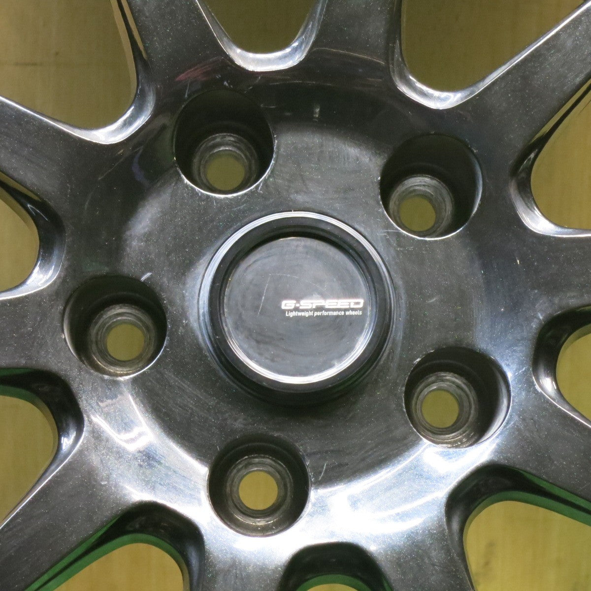 バリ溝！9分★スタッドレス 215/70R16 ブリヂストン ブリザック DM-V3 G-SPEED Gスピード 16インチ PCD114.3/5H★6043009HAス