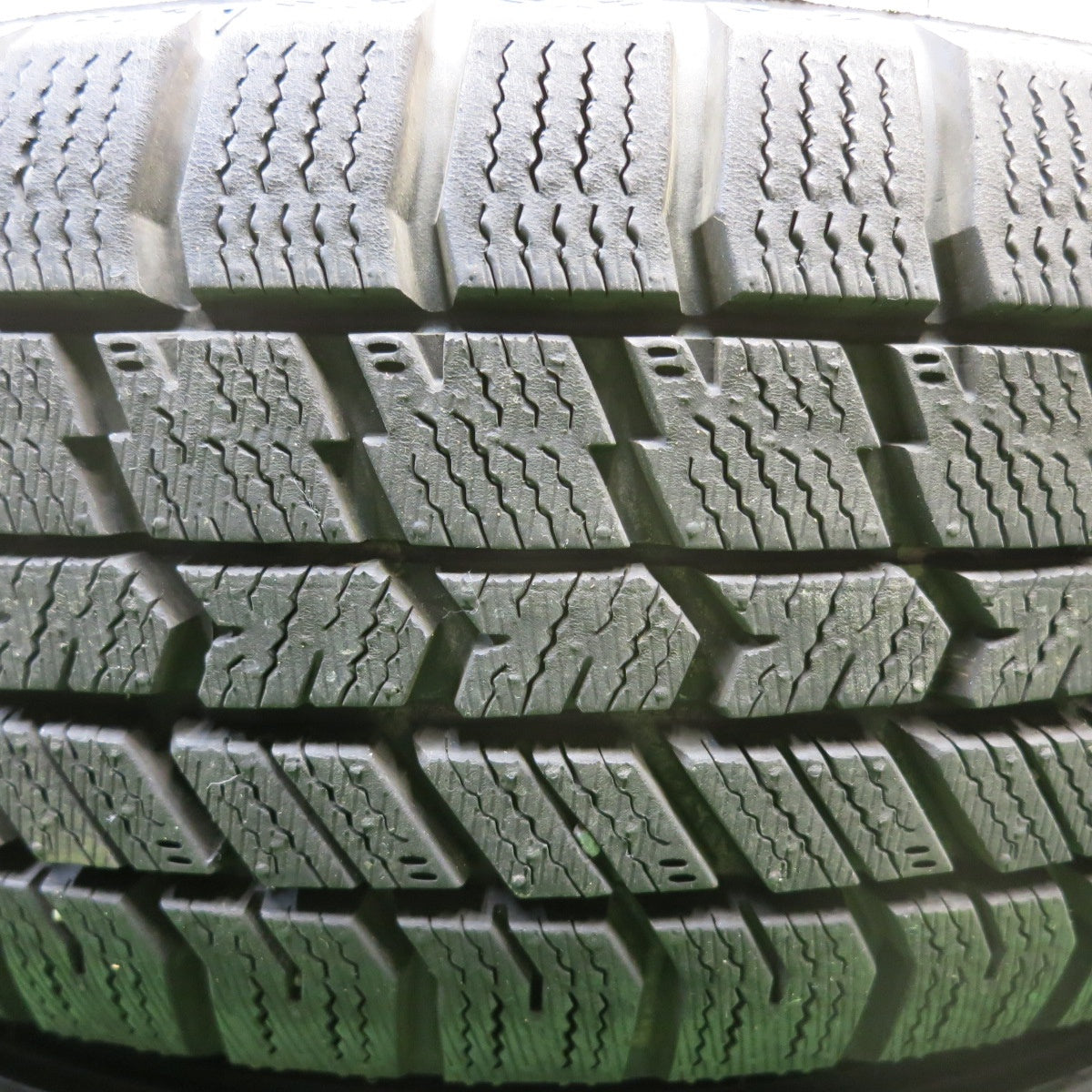 超バリ溝！23年！ほぼ10分★スタッドレス 165/65R13 グッドイヤー アイスナビ8 スチール ホイール 13インチ PCD 100 114.3/4H マルチ★5122104HAス