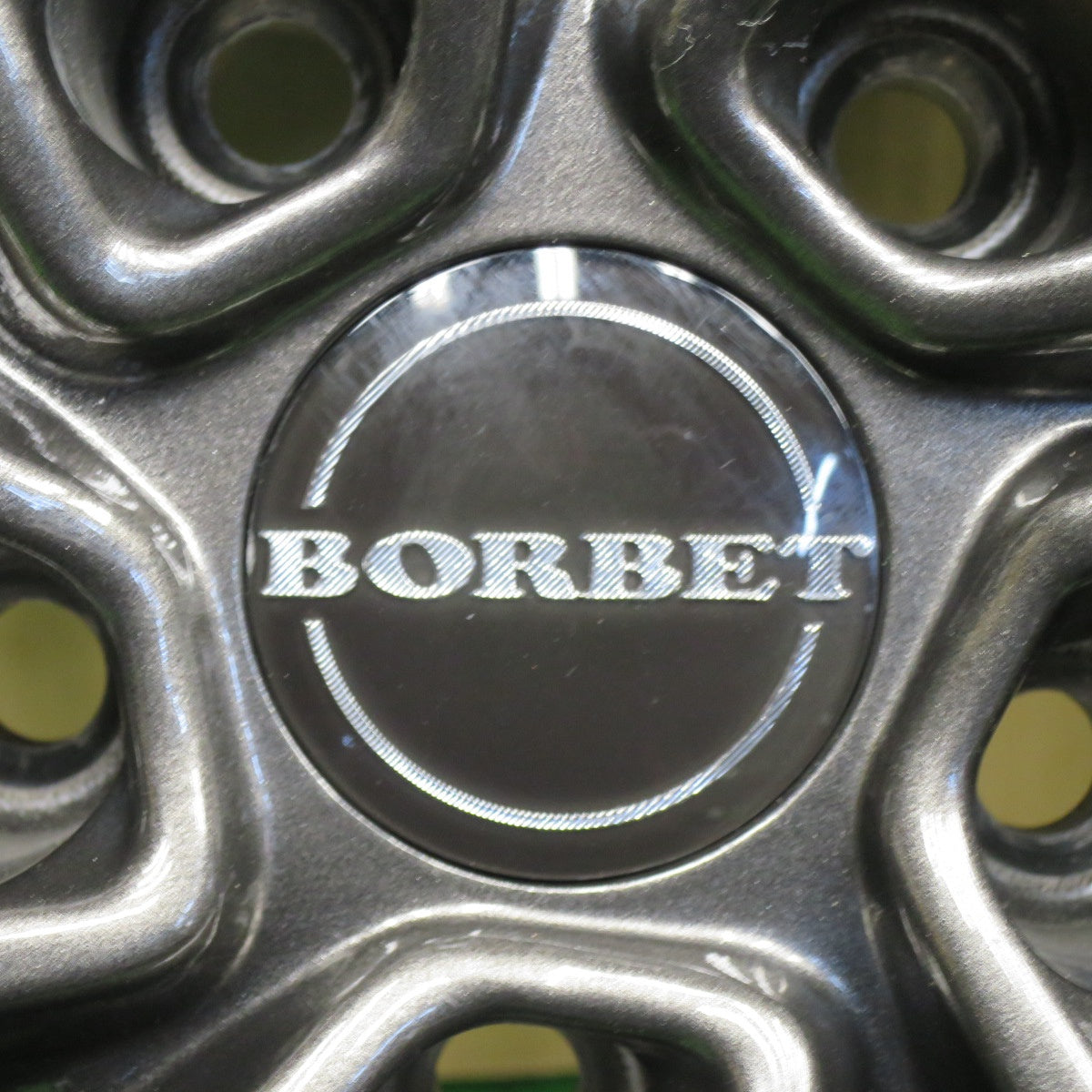 センサー付！バリ溝！キレイ！8.5分★ワーゲン 等 BORBET TypeV 235/55R18 スタッドレス ミシュラン X-ICE SNOW SUV ボルベット タイプV 18インチ PCD112/5H★6030701NKス