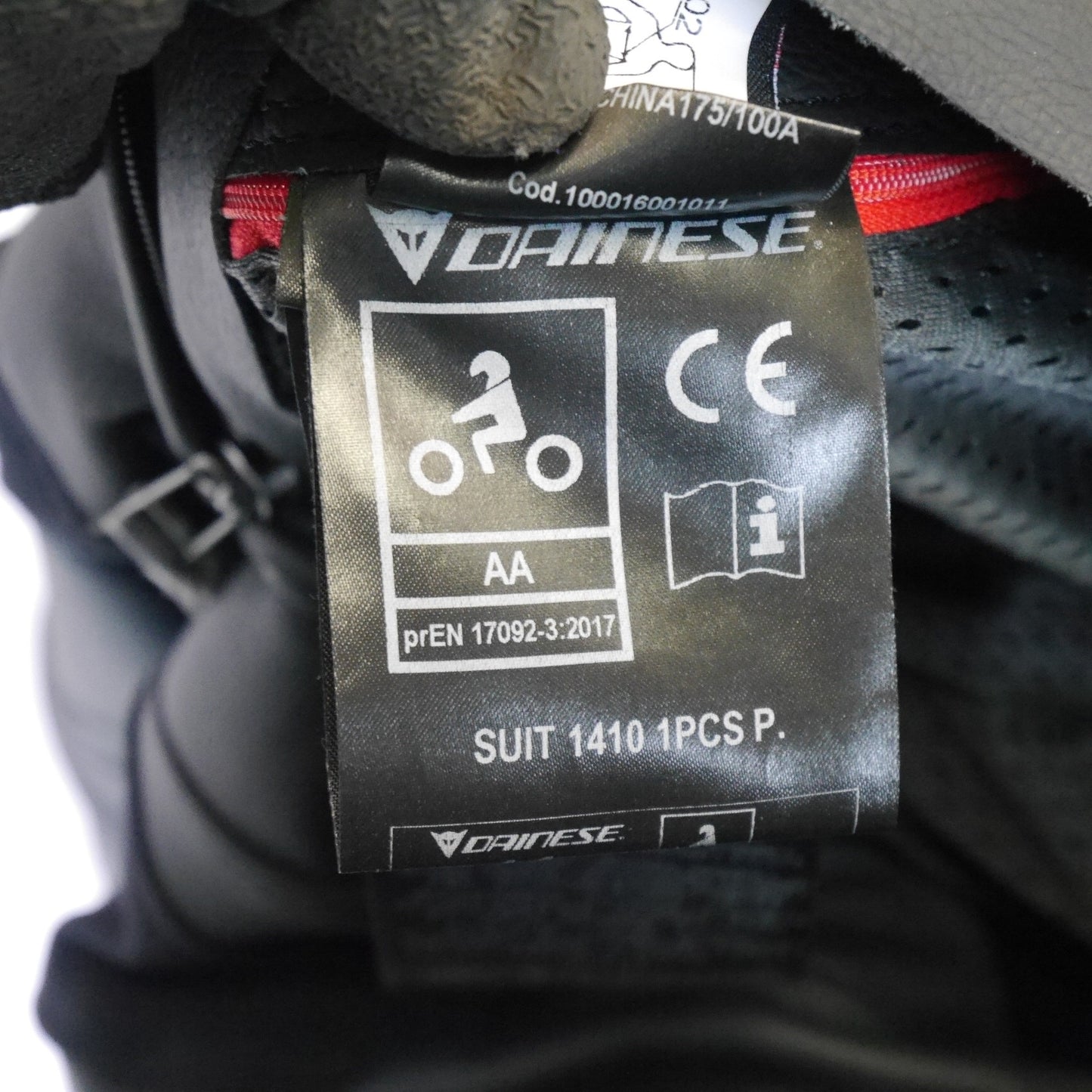 [送料無料] キレイ☆DAINESE LAGUNA SECA 5 1ピース ライダー スーツ サイズ 50 175.5-178.5 レザー レーシング スーツ 革 ツナギ ダイネーゼ ラグナ セカ☆
