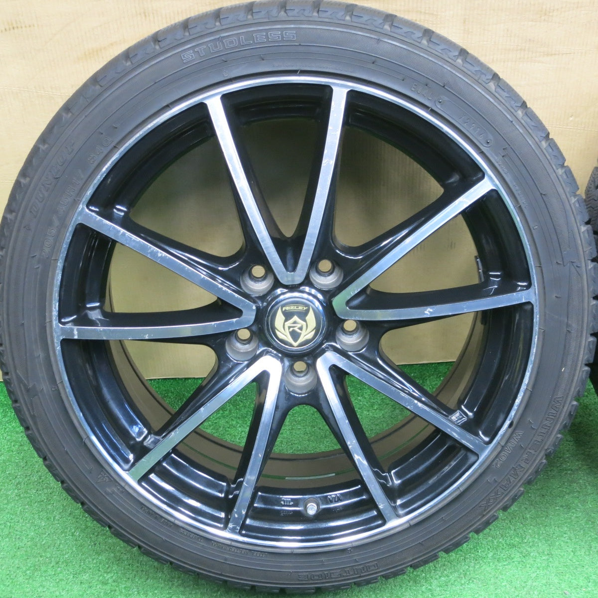 バリ溝！9.5分★スタッドレス 205/45R17 ダンロップ ウインターマックス WM02 RiZLEY ライツレー 17インチ PCD114.3/5H★6020701NKス
