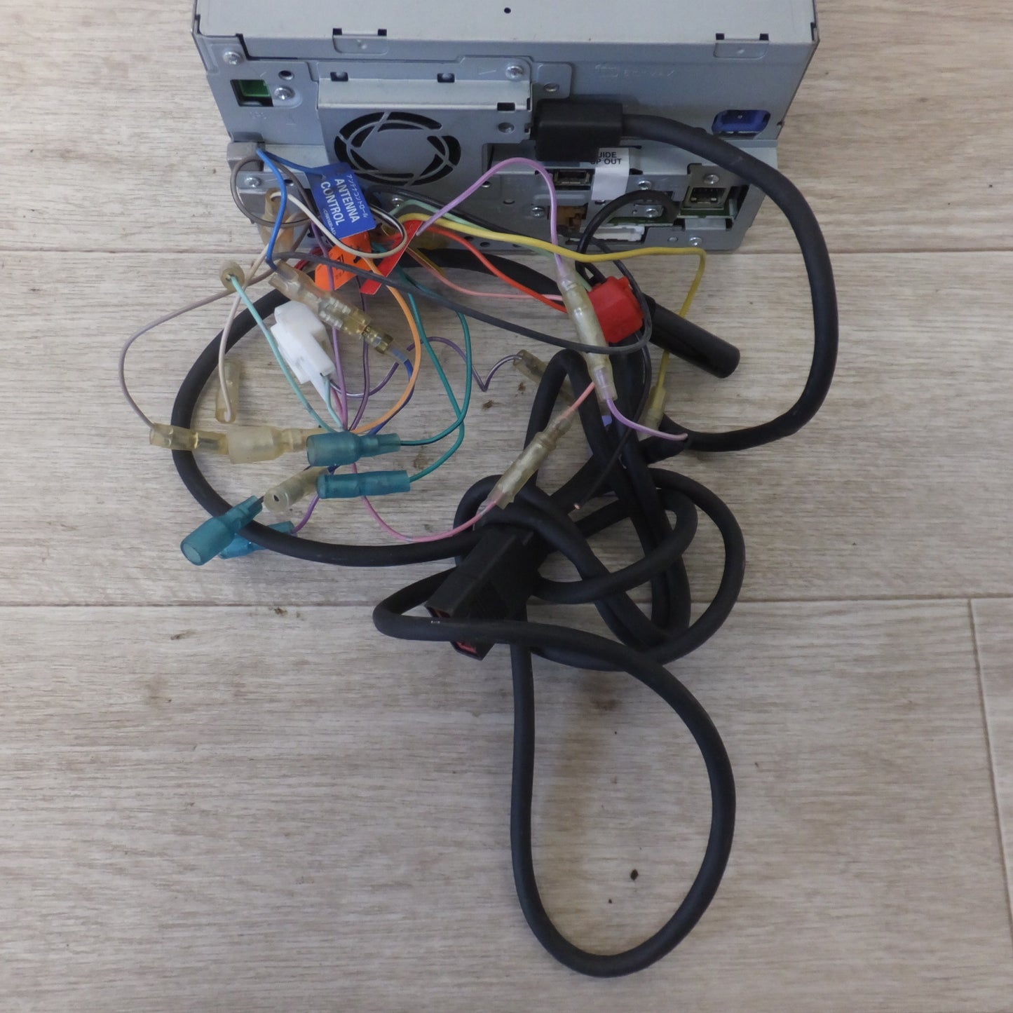 [送料無料] 現状品★カロッツェリア carrozzeria AV一体型HDDナビゲーション 楽ナビ AVIC-HRZ800[27]★