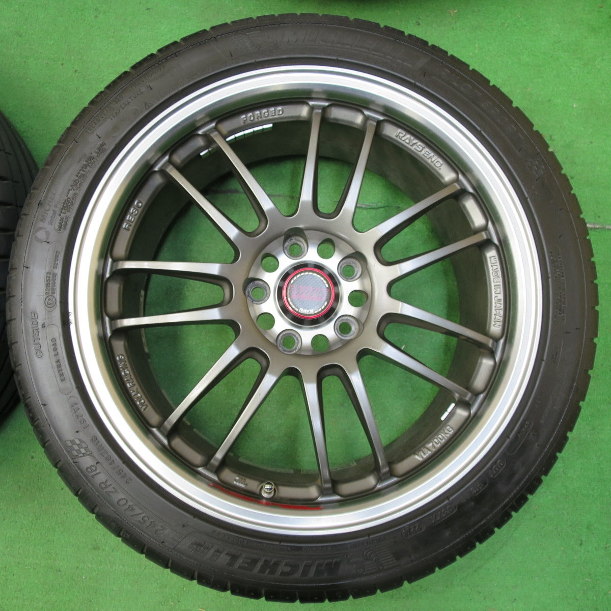 *送料無料* バリ溝！綺麗！8.5分★アウディ等 RAYS VOLK RACING RE30 CLUB SPORT 鍛造 245/40R18 ミシュラン パイロットスポーツ4 レイズ PCD112/5H★4070104イノ