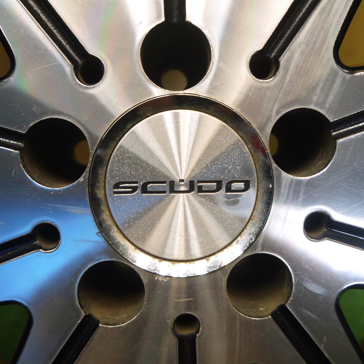 4本価格◎プリウス 等 GIALLA SCUDO X-ARMS 215/35R19 ハイフライ HF805 ジアラ 19インチ PCD100/5H◎6062906Hノ