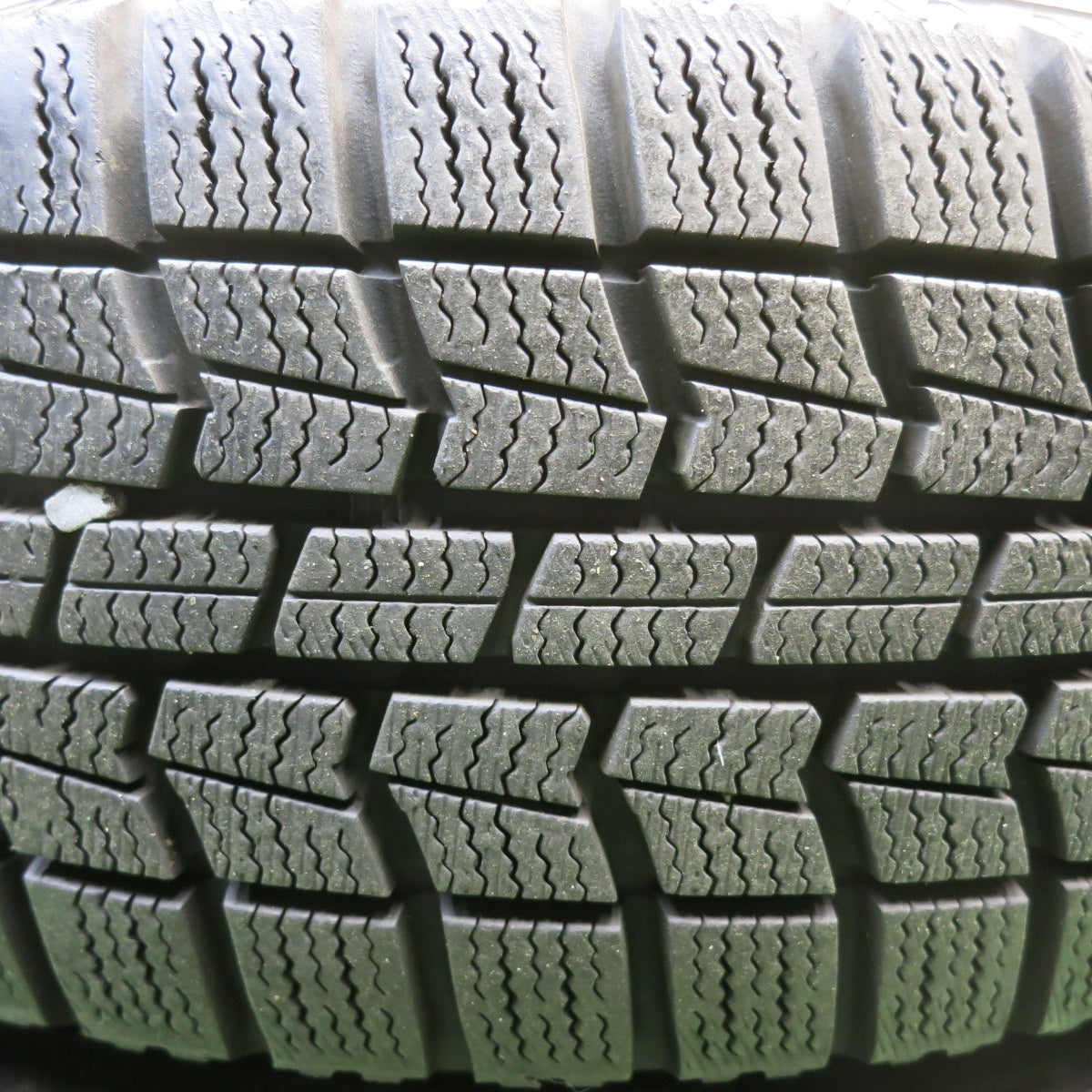 バリ溝！キレイ！9.5分以上★スタッドレス 175/65R14 オートバックス ノーストレック N3i JOKER ジョーカー 14インチ PCD100/4H★6031509HAス