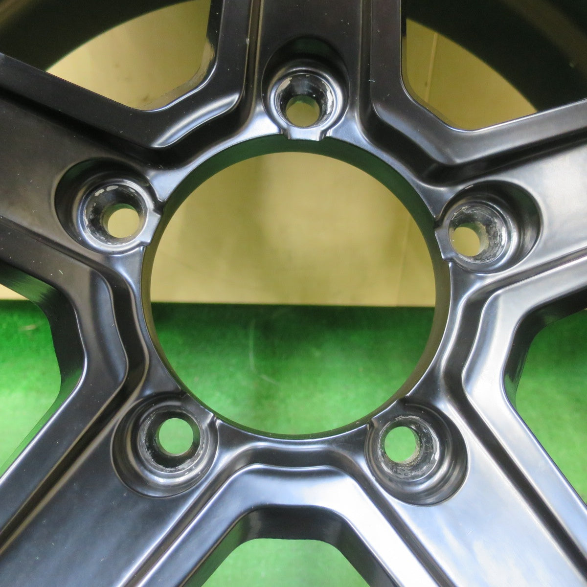 バリ溝！24年！キレイ！ほぼ10分★スタッドレス 195/80R15 ヨコハマ アイスガード G075 社外 アルミ 15インチ PCD139.7/5H★6051801イス
