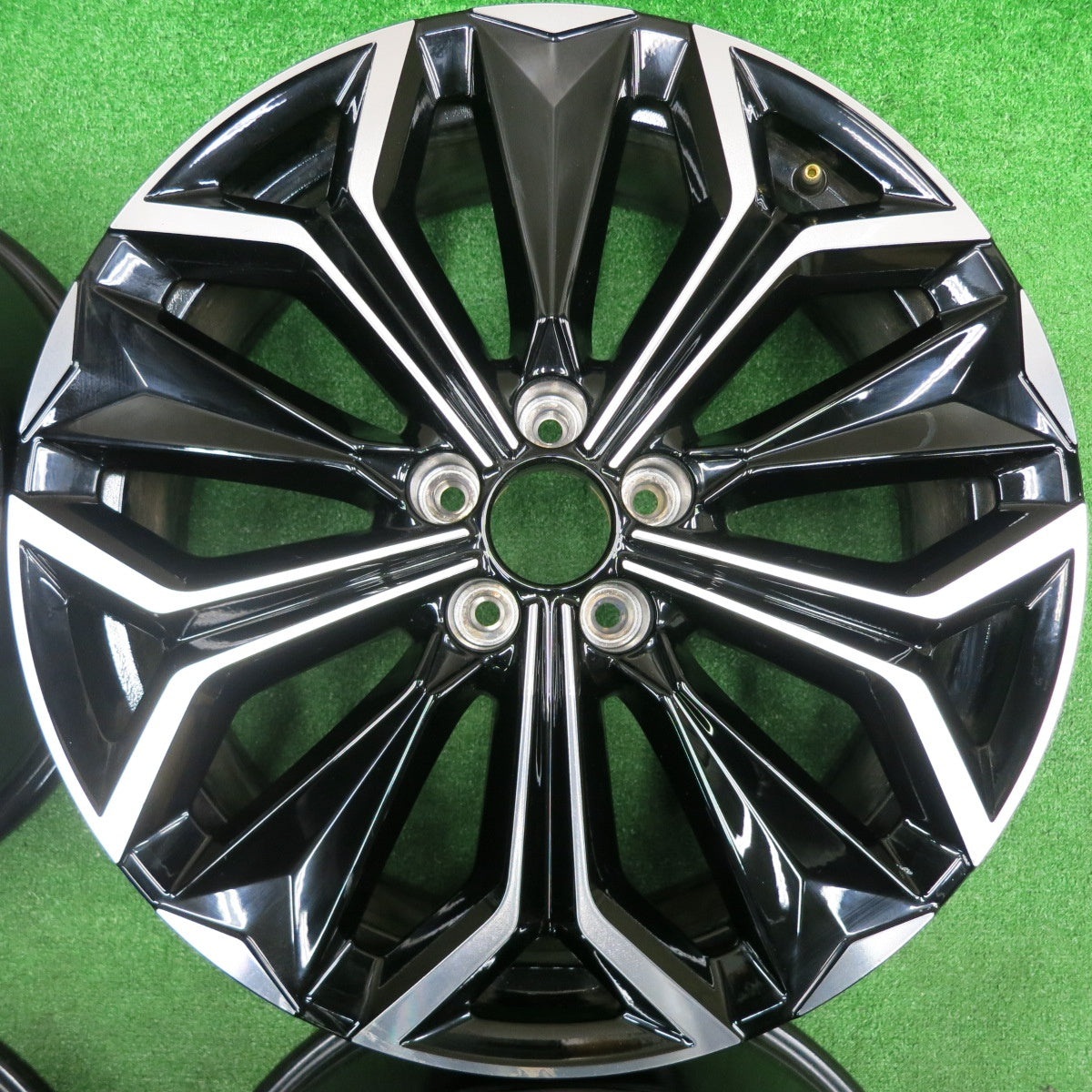 [送料無料] キレイ★シトロエン DS4 純正 ホイール 19インチ 7J×19 PCD108/5H★4101005HAホ