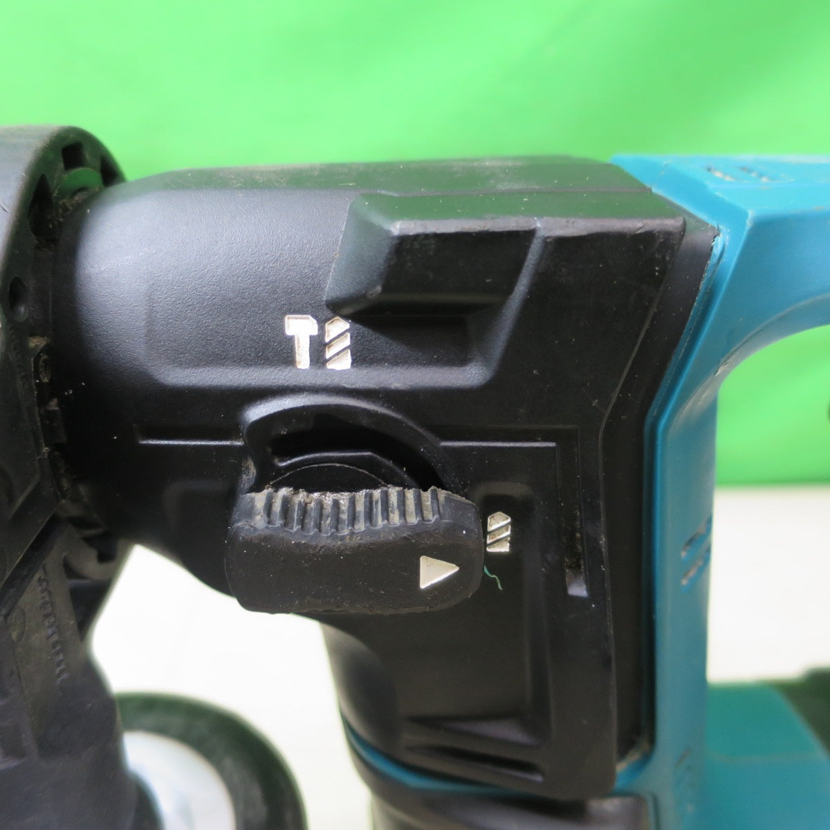 [送料無料] ☆マキタ 17mm 充電式 ハンマドリル HR171D 電動 工具 18V ハンマー ドリルビット Makita☆