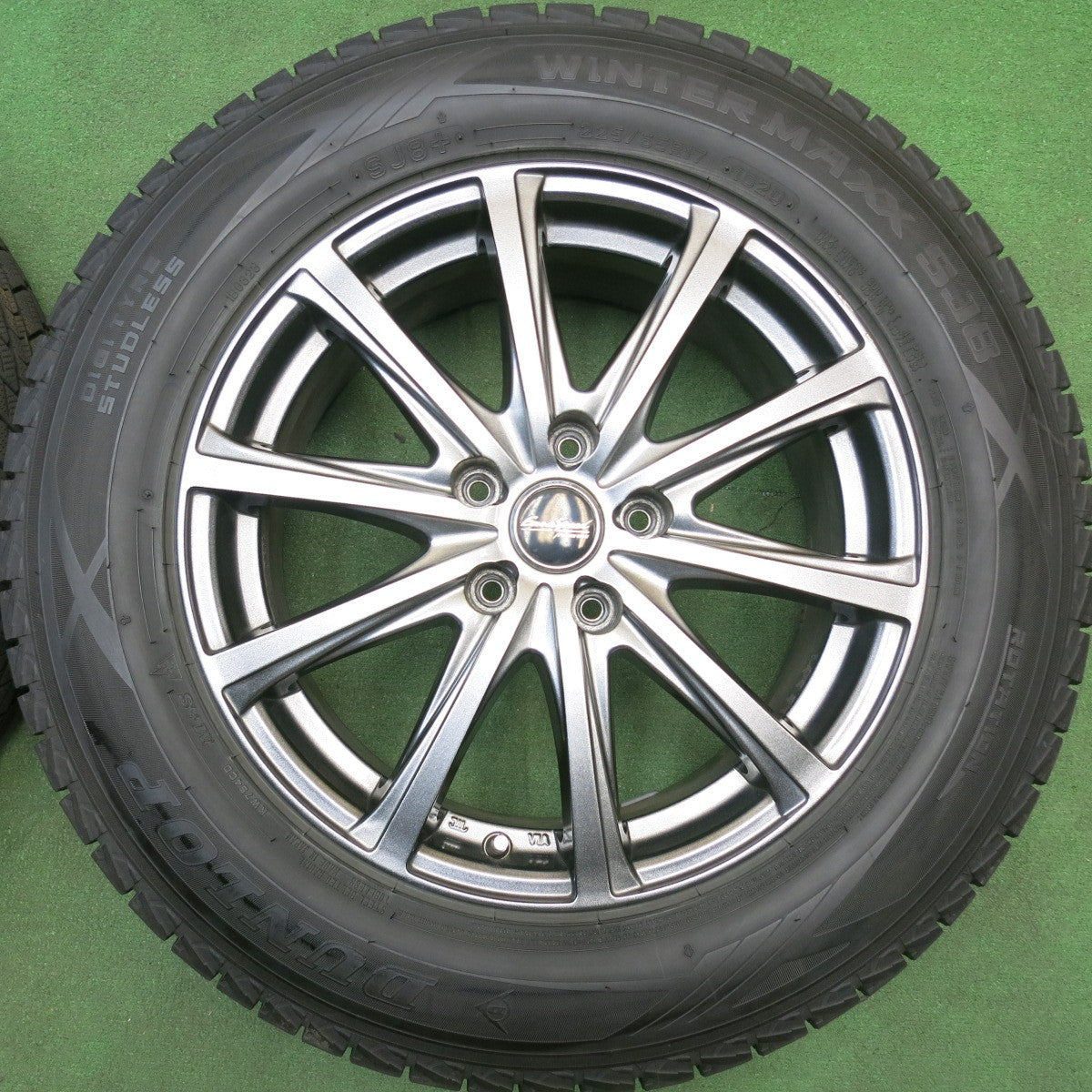 バリ溝！23年！キレイ！9.5分★スタッドレス 225/65R17 ダンロップ ウインターマックス SJ8 SJ8+ EuroSpeed MANARAY SPORT ユーロスピード マナレイ 17インチ PCD114.3/5H★6031508HAス