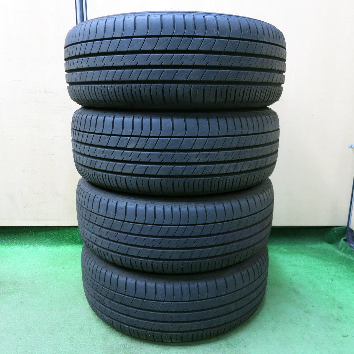 [送料無料] バリ溝！24年！9.5分★トヨタ 220系 クラウン ハイブリッド G 純正 215/55R17 ダンロップ ルマン5+ 17インチ PCD114.3/5H★5022610SYノ