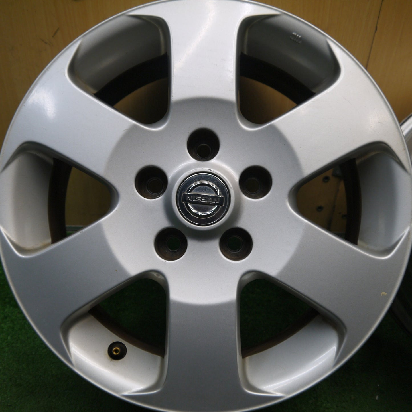 4本価格★日産 C25 セレナ ハイウェイスター 純正 ホイール 16インチ 16×6JJ PCD114.3/5H★5061803Hホ