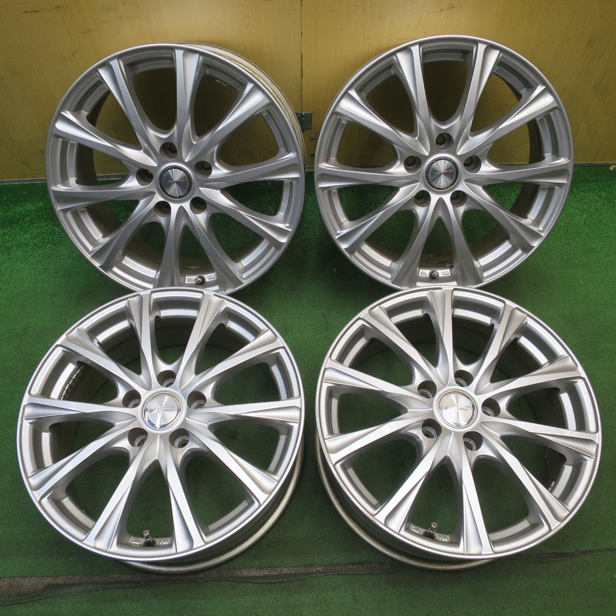 キレイ★JOKER weds 17インチ ホイール ジョーカー ウェッズ 17×7J PCD114.3/5H★6070801NJホ