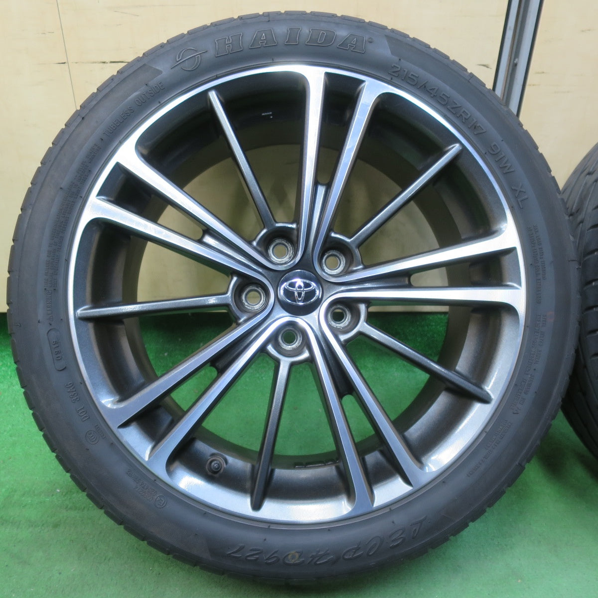 [送料無料] キレイ★トヨタ ZN6 86 スバル BRZ 純正 215/45R17 ハイダ LECP HD927 17インチ PCD100/5H★5031408イノ