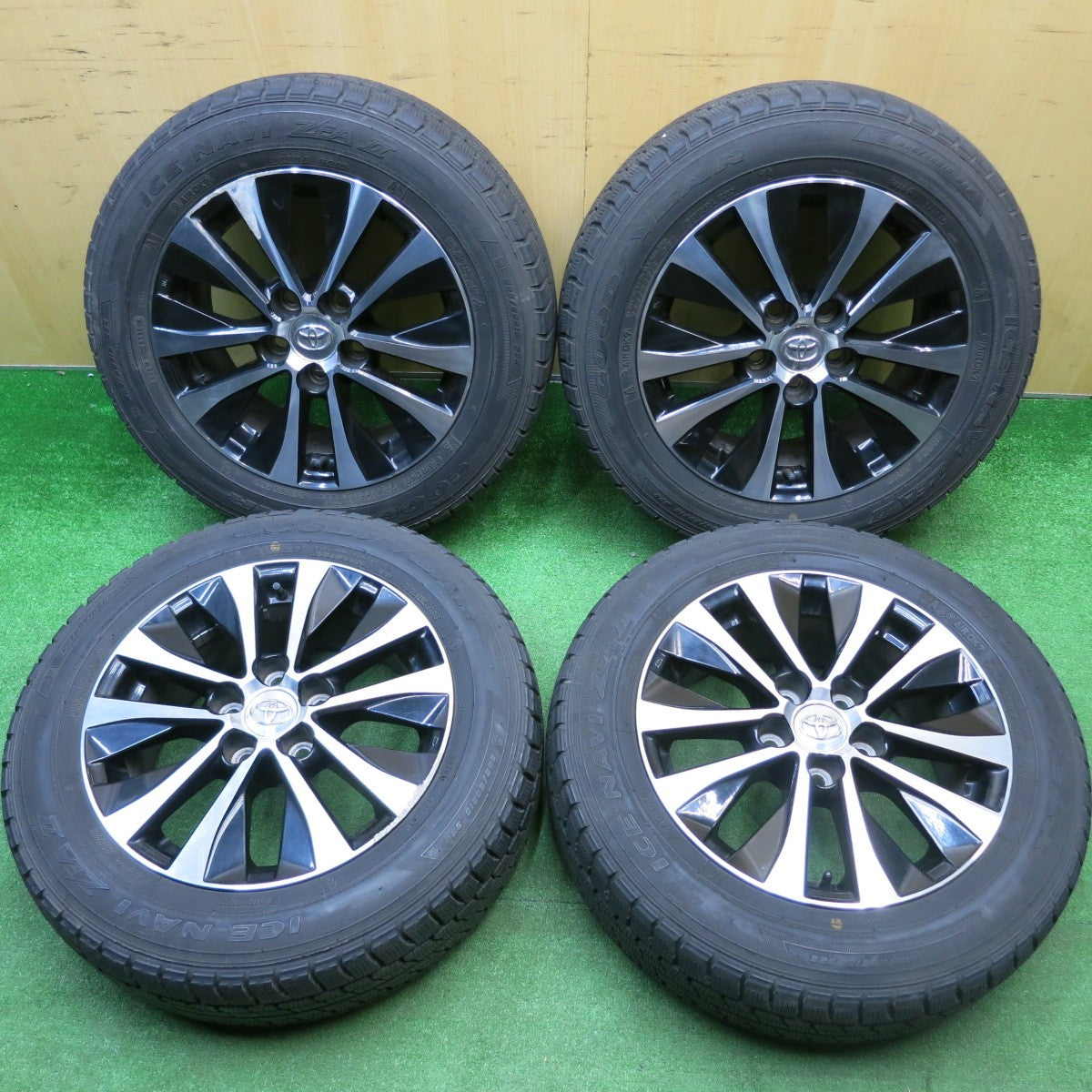 バリ溝！8.5分★トヨタ SAI サイ 純正 205/60R16 スタッドレス グッドイヤー アイスナビ ZEA2 16インチ PCD114.3/5H★5122802HAス
