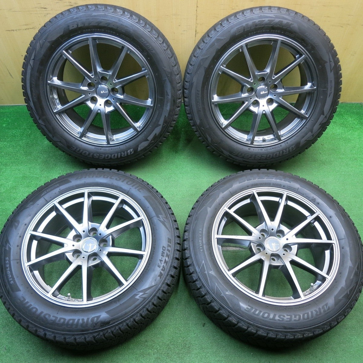 バリ溝！9分★スタッドレス 225/60R18 ブリヂストン ブリザック DM-V3 LF SPORT LFスポーツ 18インチ PCD114.3/5H★5040504TNス