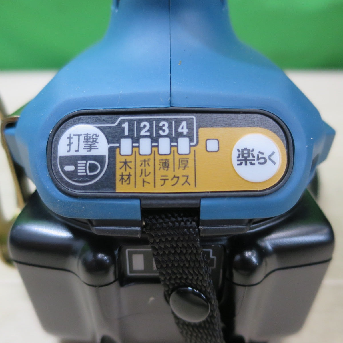 [送料無料] 未使用！バッテリー2個☆マキタ 充電式 インパクトドライバー TD173DGXPB LXT20周年記念カラー プレミアムブルー 電動 工具 6.0Ah 18V 充電器 DC18RF makita☆