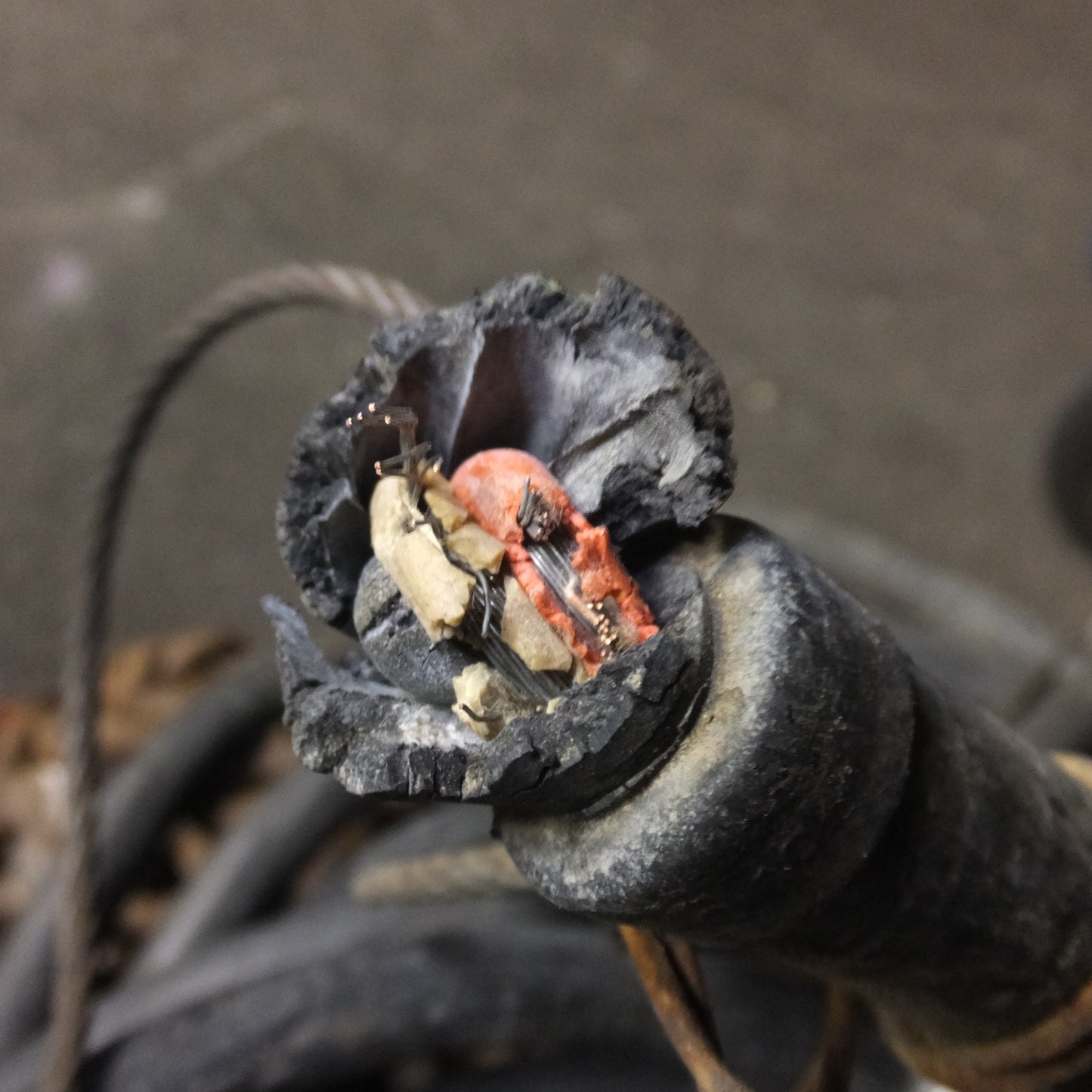 [送料無料] 岐阜発 ジャンク★象印 ELEPHANT 電気チェーンブロック F.KONGO 3F 1TON★