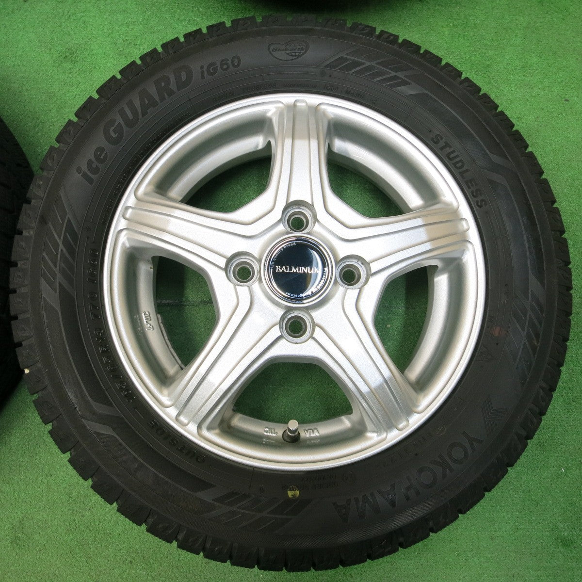 *送料無料* バリ溝！22年！キレイ！8.5分★スタッドレス 165/65R13 ヨコハマ アイスガード iG60 BALMINUM バルミナ PCD100/4H★4032605イス