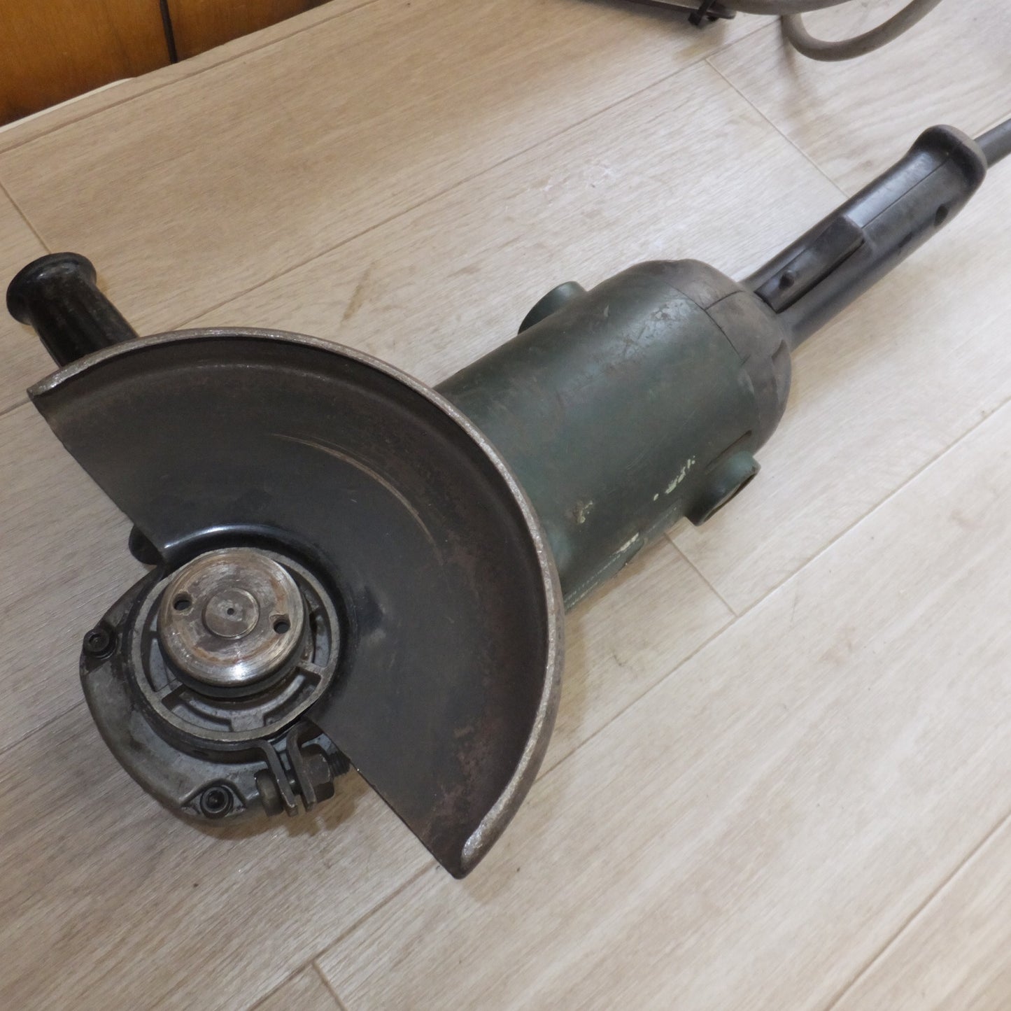 [送料無料] ★日立 HITACHI 180mm 電気ディスクグラインダ― G18SH　100V 50/60Hz 1430W 15A 6800rpm★