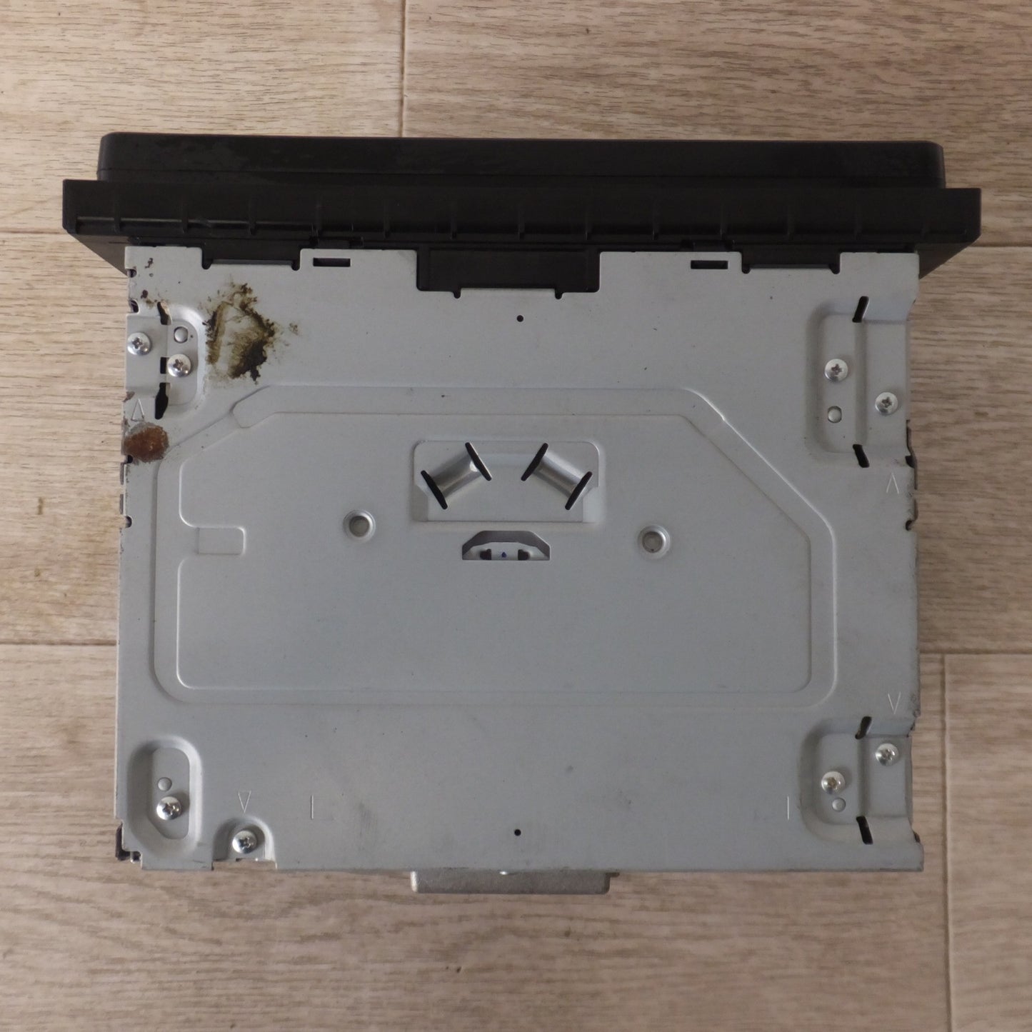 [送料無料] ★カロッツェリア carrozzeria AV一体型メモリーナビゲーション AVIC-RW800-D(1)★