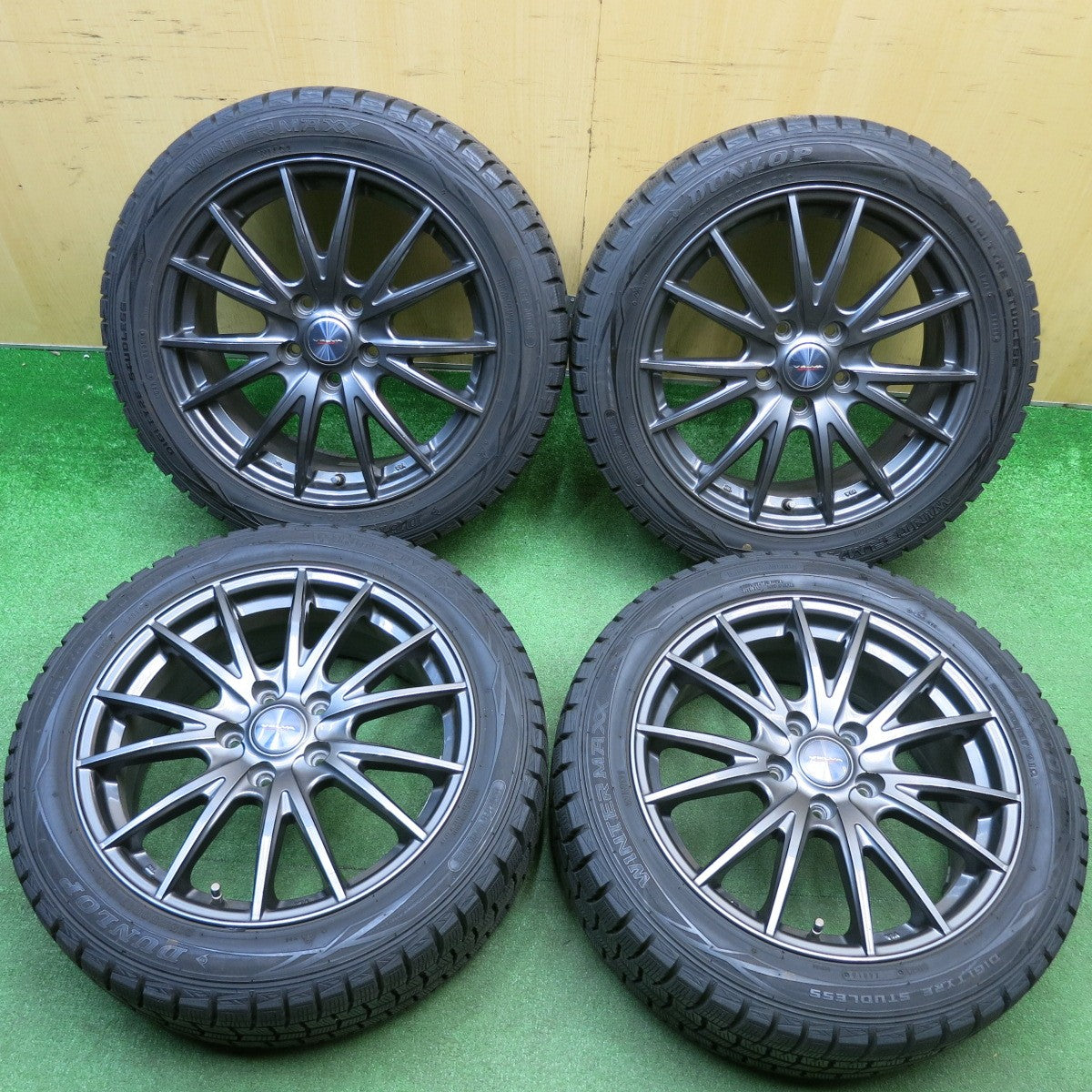 バリ溝！キレイ！9分★スタッドレス 215/50R17 ダンロップ ウインターマックス WM01 VELVA SPORT ヴェルヴァ 17インチ PCD114.3/5H★6012208HAス