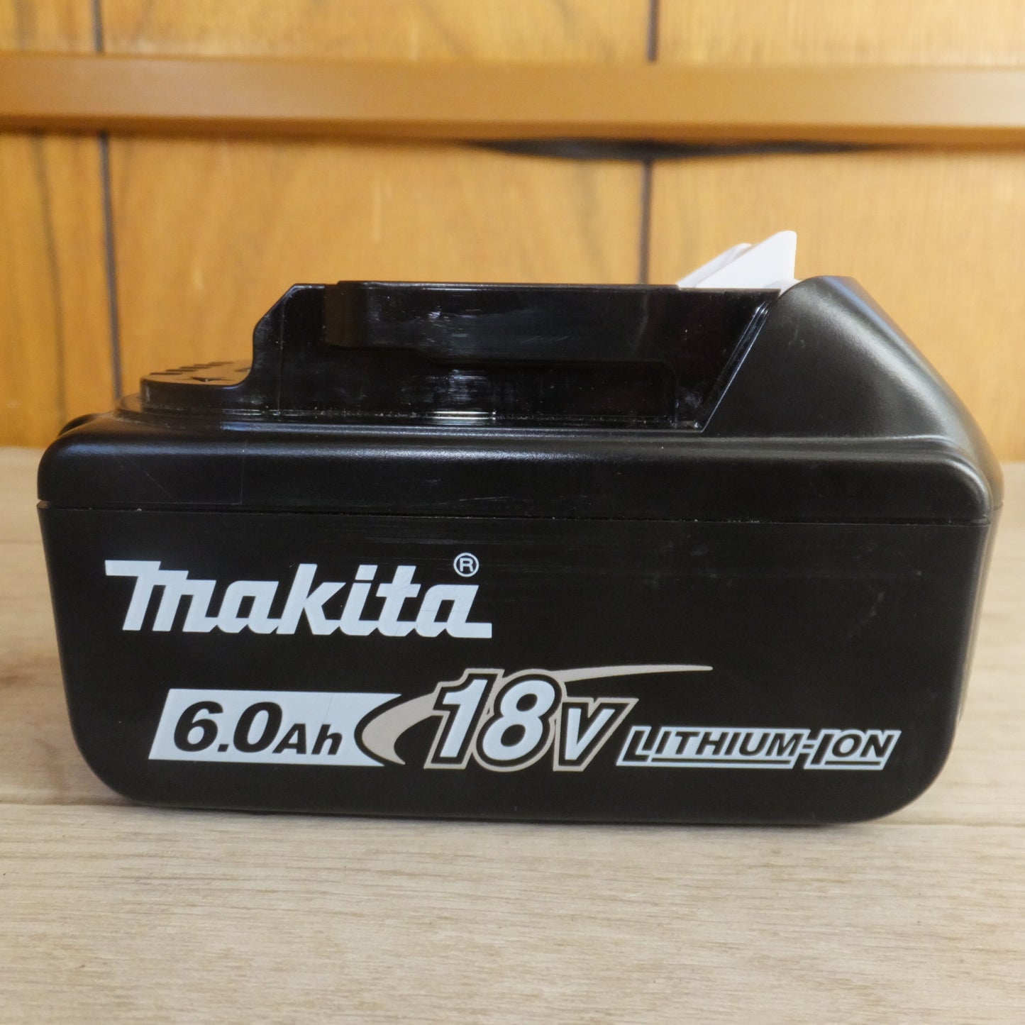 [送料無料] 美品★マキタ makita バッテリ BL1860B　DC18V 6.0Ah 108Wh Li-ion20★