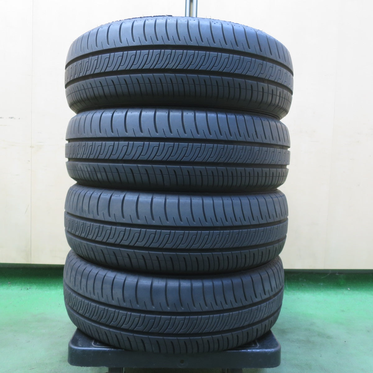 バリ溝！25年！9.5分以上★165/65R14 ダンロップ エナセーブ RV505 タイヤ 14インチ ルーミー タンク トール パッソ 等★6071404イノタ