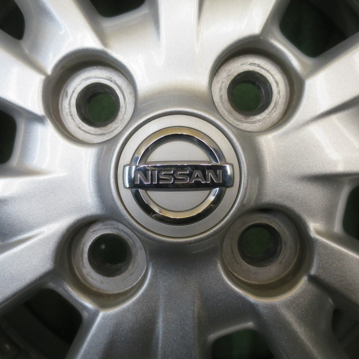 バリ溝！25年！キレイ！9.5分以上★日産 デイズ ルークス 三菱 ek 純正 155/65R14 スタッドレス ブリヂストン ブリザック VRX3 14インチ PCD100/4H★6040602NJス