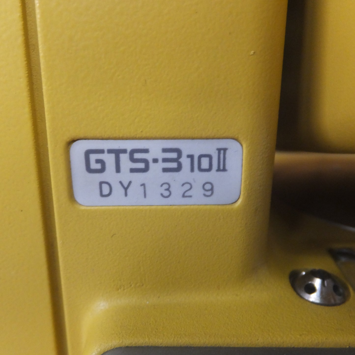 [送料無料] 現状品★トプコン TOPCON エレクトロニックトータルステーション グッピー GTS-310II　ELECTRONIC TOTAL STATION　バッテリー 4個★