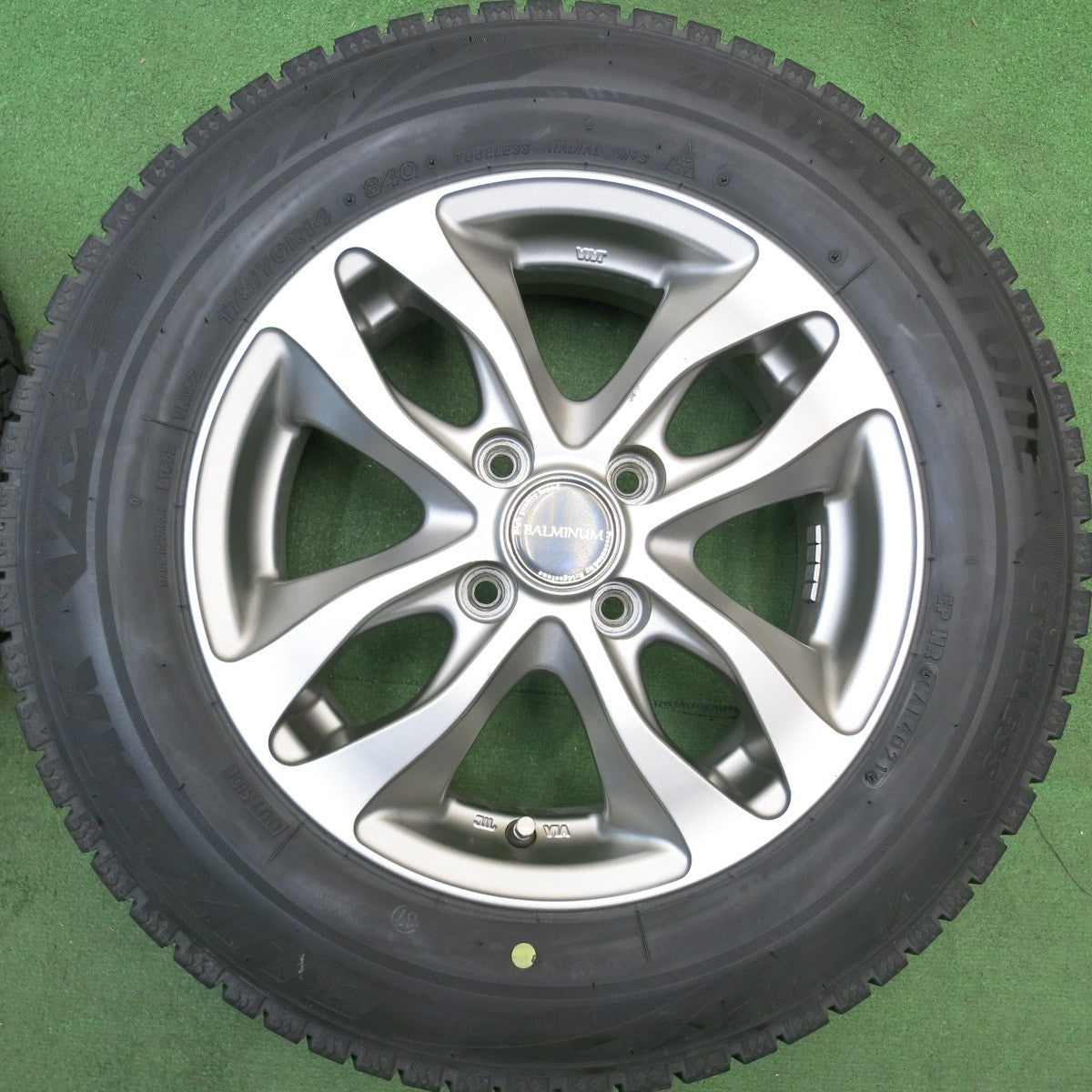 4本価格★スタッドレス 175/70R14 ブリヂストン ブリザック VRX2 BALMINUM DS-M バルミナ 14インチ PCD100/4H★6032802HAス