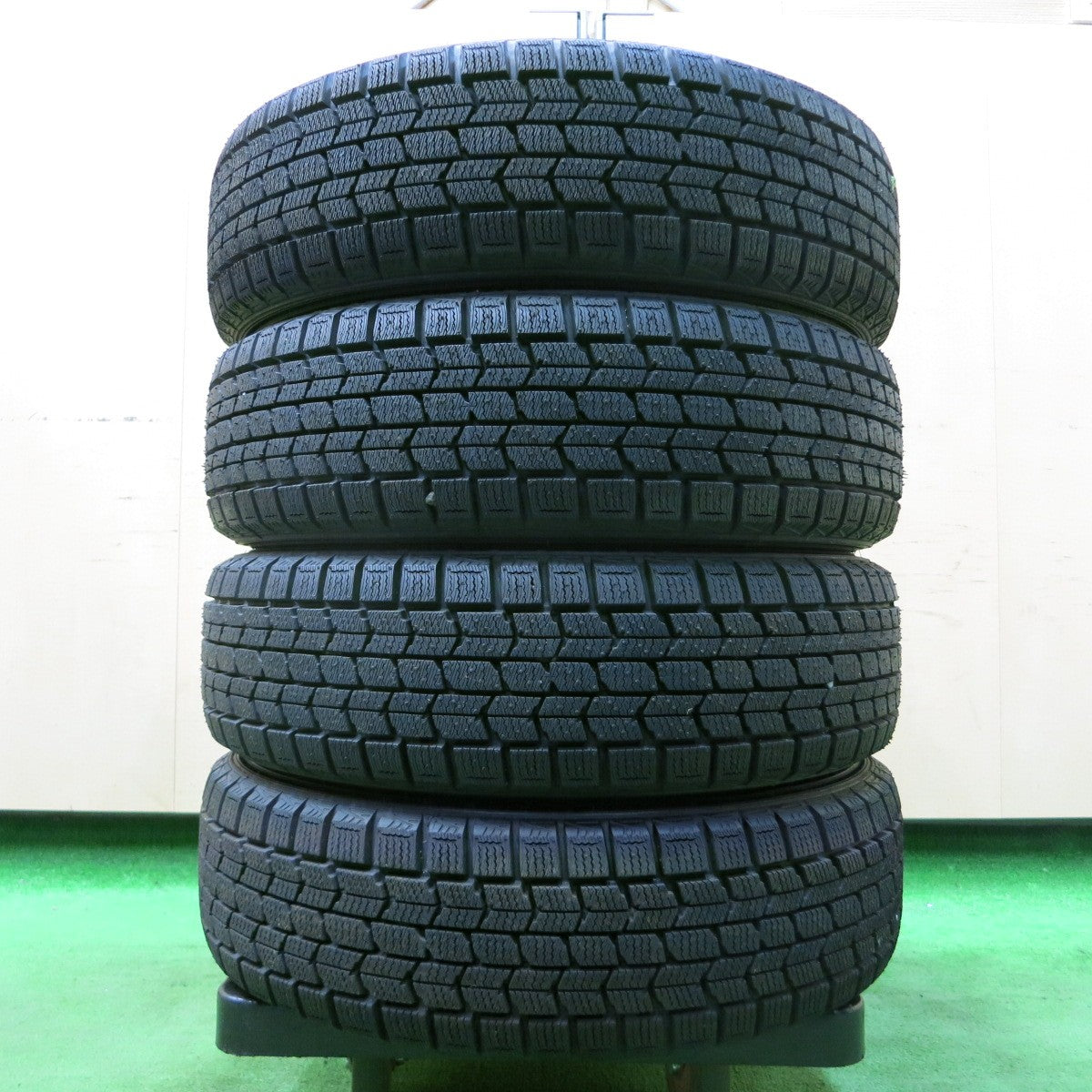*送料無料* 超バリ溝！キレイ！ほぼ10分★スタッドレス 155/65R14 ダンロップ DSX-2 DUFACT デュファクト 14インチ PCD100/4H★4052110イス