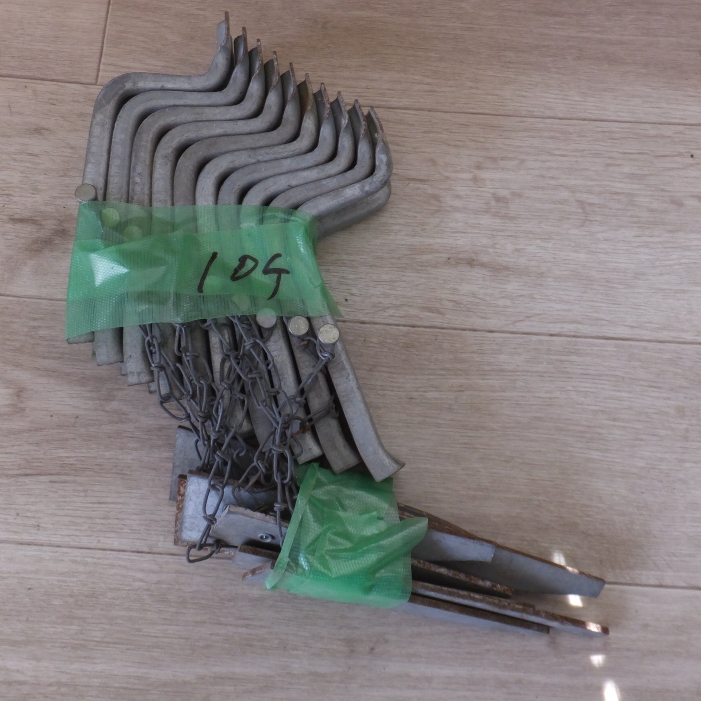 [送料無料] ★型枠金物 兼用金物 約 39個 セット　メーカー 形式 不明★