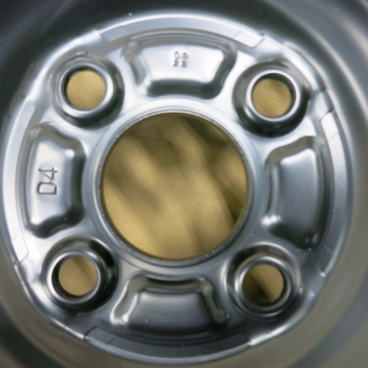 *送料無料* 未使用★スズキ ワゴンR 純正 スチール ホイール 14インチ 14×4.5J PCD100/4H★4062808NJホ