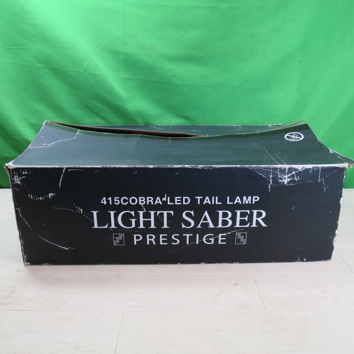 [送料無料] 左右セット☆200系 ハイエース 1～6型 LED テールランプ 415COBRA CB-LSP-R002 ライトセーバー プレステージ ダークレッド テールライト 現状品☆