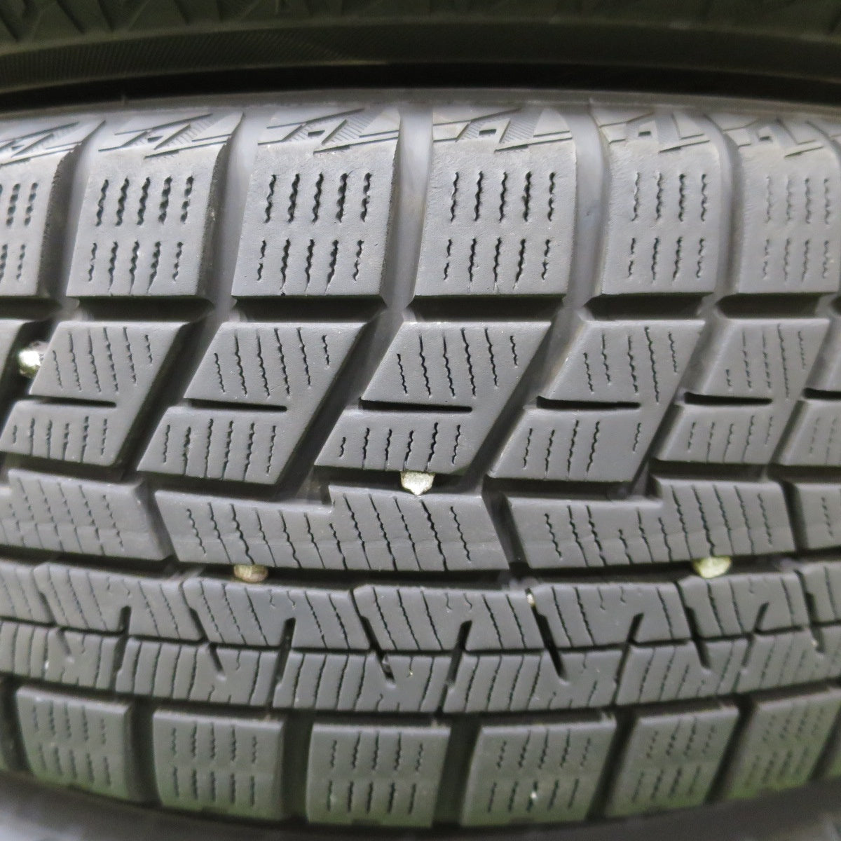 バリ溝！23年！9分◎スタッドレス 175/65R15 ヨコハマ アイスガード iG60 AMALIA アマリア 15インチ PCD100/4H◎6091402NGス