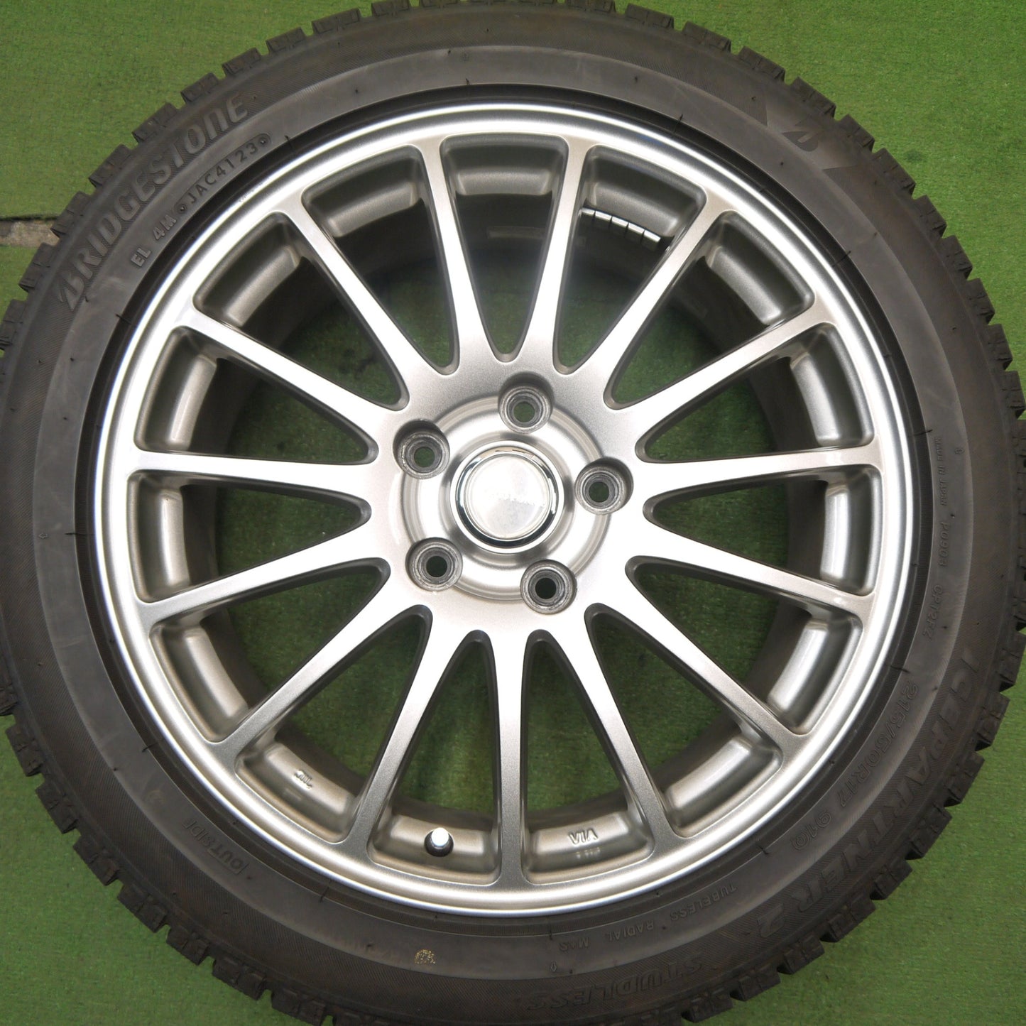 バリ溝！23年！キレイ！ほぼ10分★スタッドレス 215/50R17 ブリヂストン アイスパートナー2 ECO FORME エコフォルム 17インチ PCD114.3/5H★5050903Hス