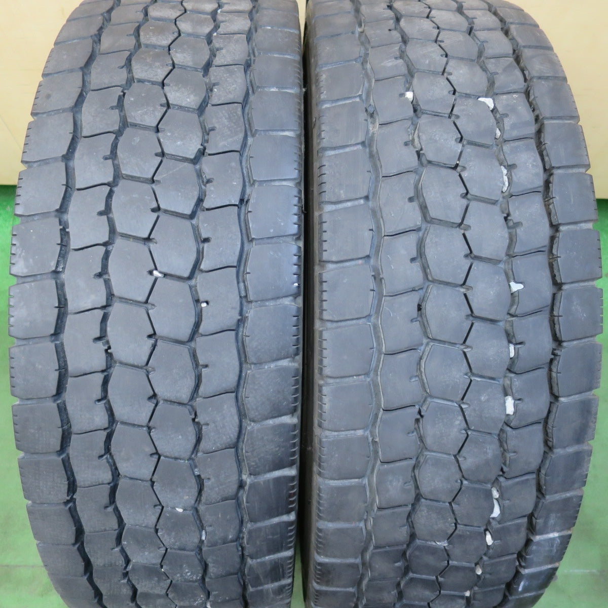 バリ溝！23年！8.5分！2本★トラック タイヤ 265/70R19.5 140/138J ブリヂストン M888 ミックス オールシーズン 19.5インチ★5120405イスタ