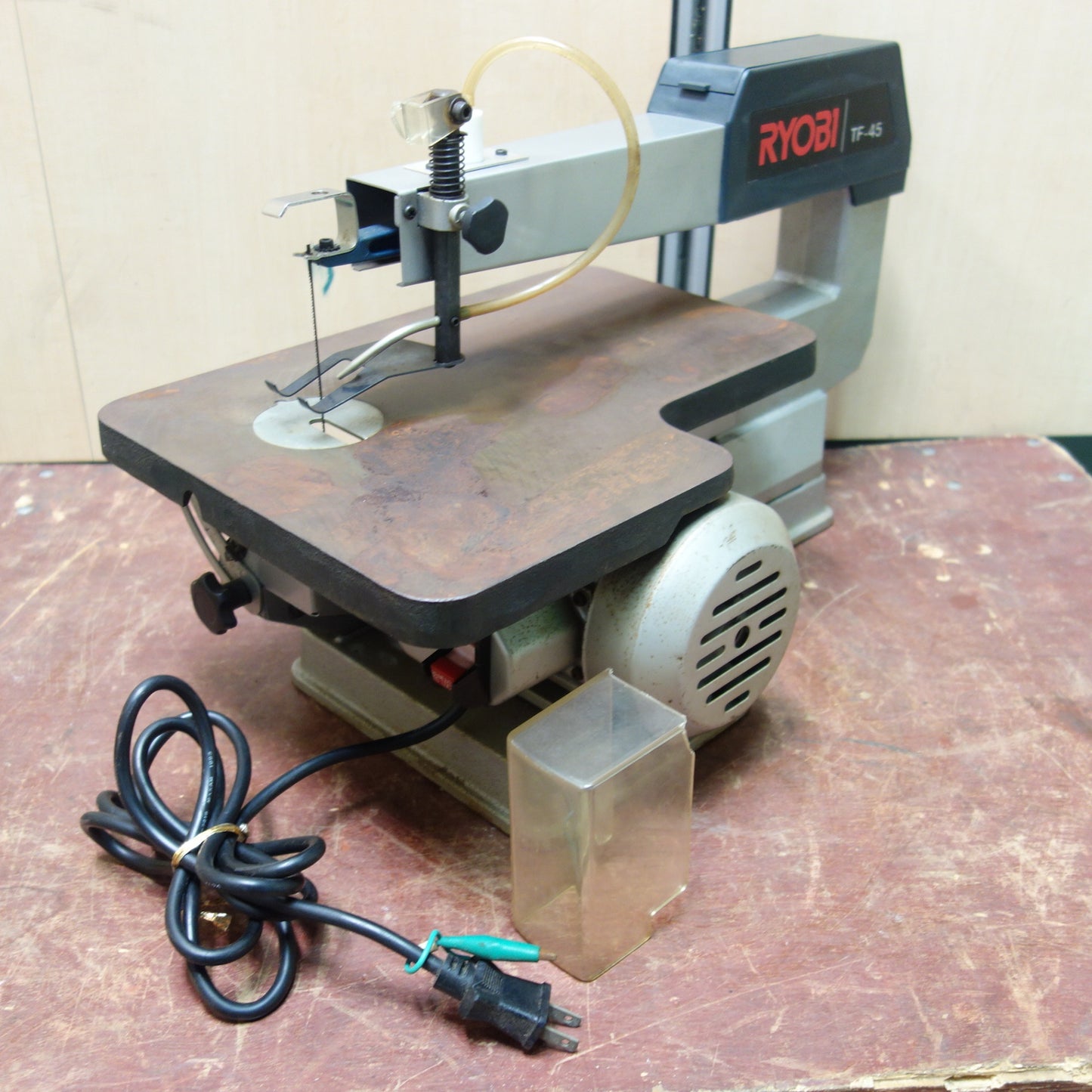 [送料無料] ☆リョービ  卓上 糸のこ盤 TF-45 糸鋸 木工 切断機 RYOBI 電動 工具☆